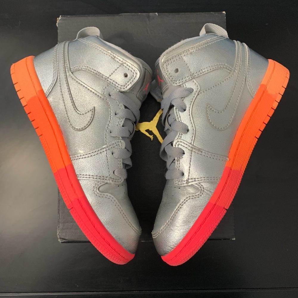 Jordan AJ 1 Mid - Girls’ Preachool